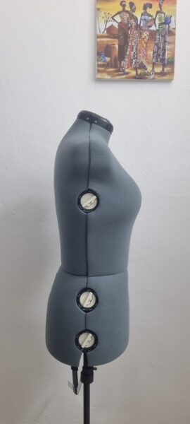 ADJUSTABLE DRESSFORM - Image 4