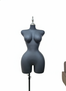 Oreke Trouser (Plastic Black)